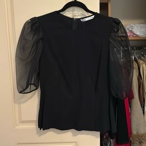 Zara Puff Sleeve Top M